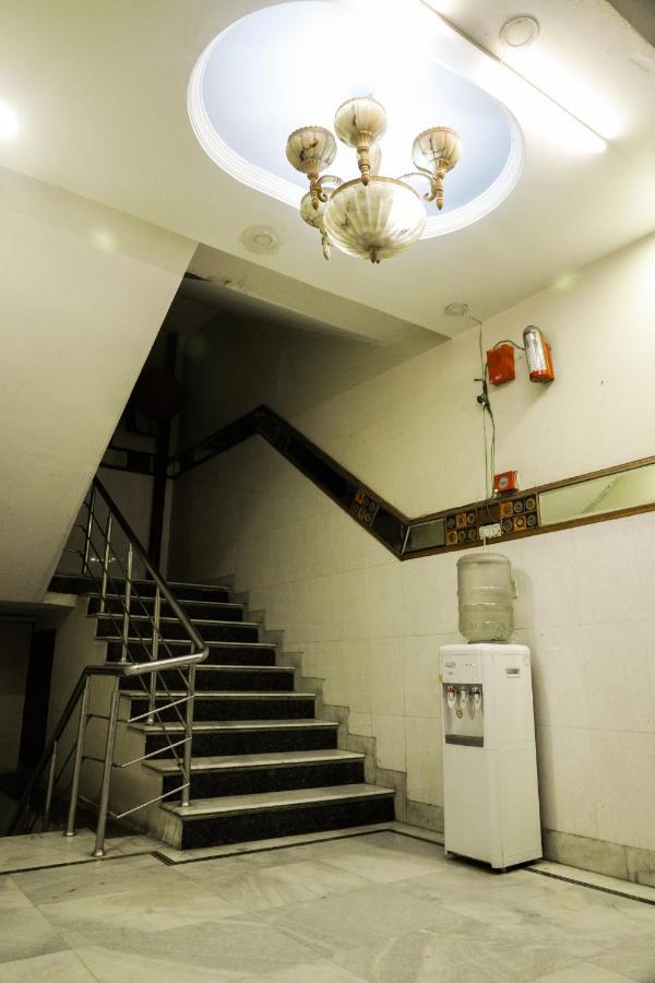 Hotel Centra Inn Új-Delhi Kültér fotó